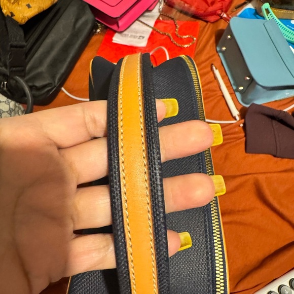 Christian Dior Sports Navy and Tan Men's Bag - Picture 6 of 11